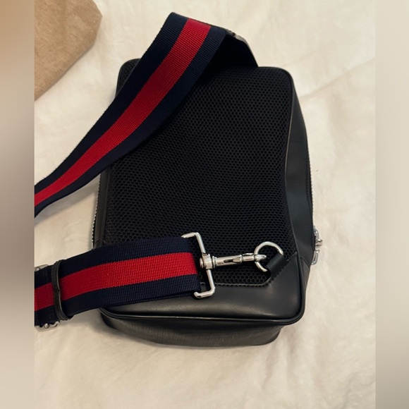 Gucci Sling-Back Bag in black GG Supreme - Picture 3 of 10